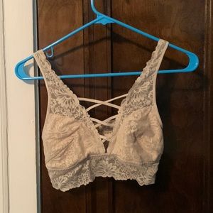 Tan lace sports bra Victoria’s Secret pink